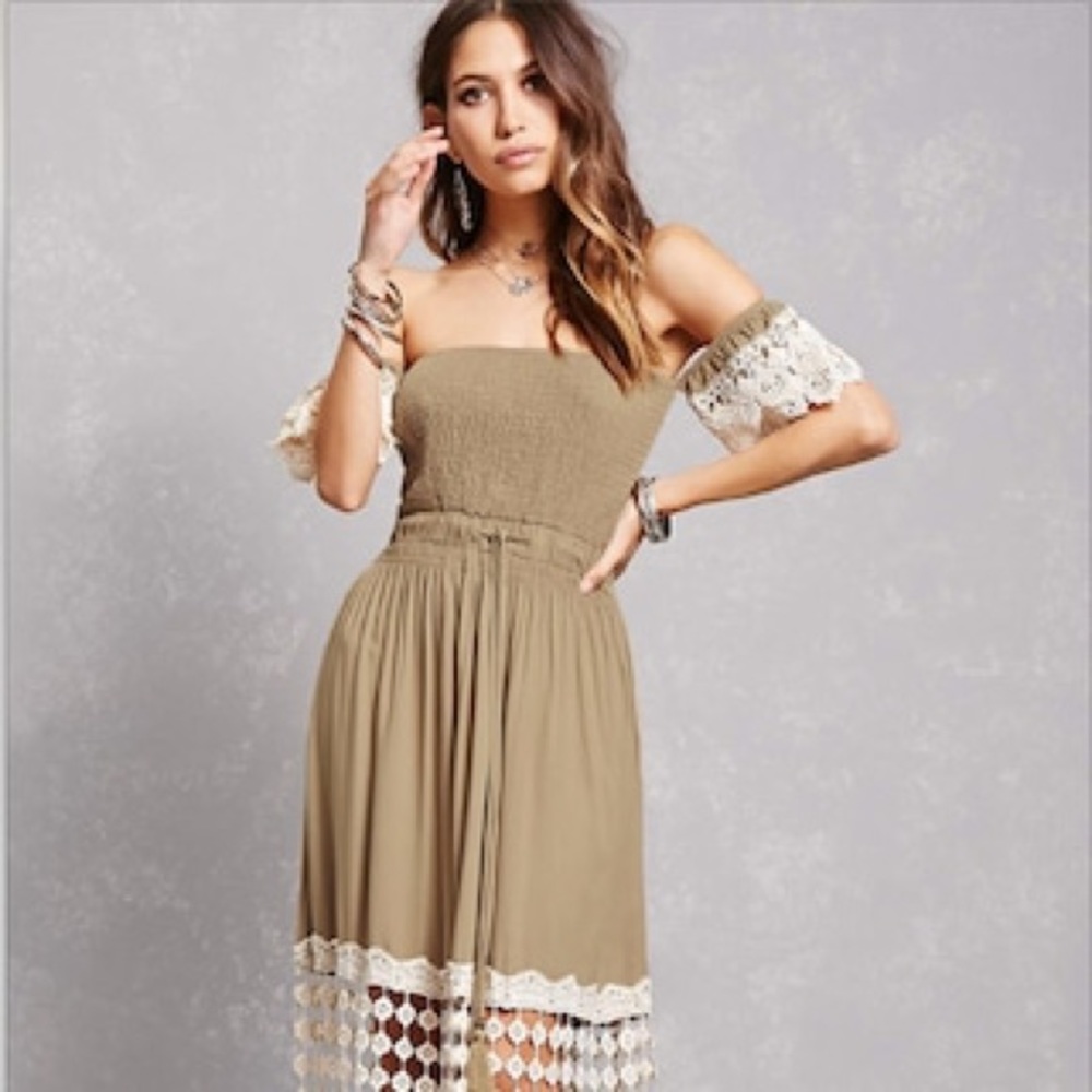 Off shoulder crochet maxi dress ❤️